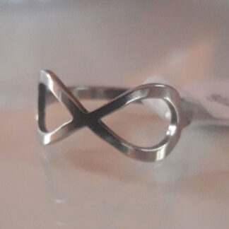Anillo de acero "Infinito"