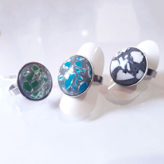 Anillo simil piedra